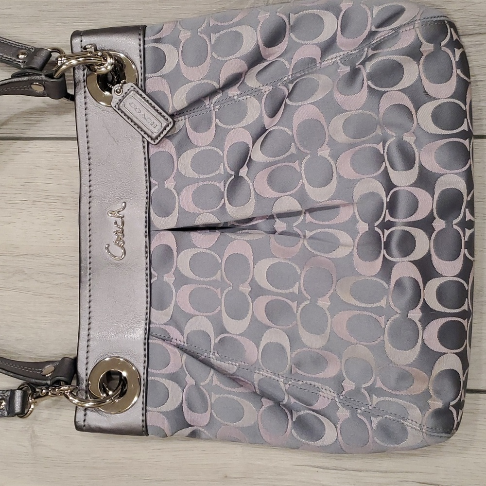 Authentic Coach Crossbody/Shoulder Strap Purse